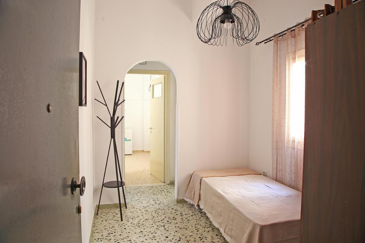 Renata Room By The Sea Near Airport Artémida Eksteriør bilde
